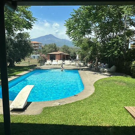 Ottomood B&B And Apartments Tremestieri Etneo ภายนอก รูปภาพ