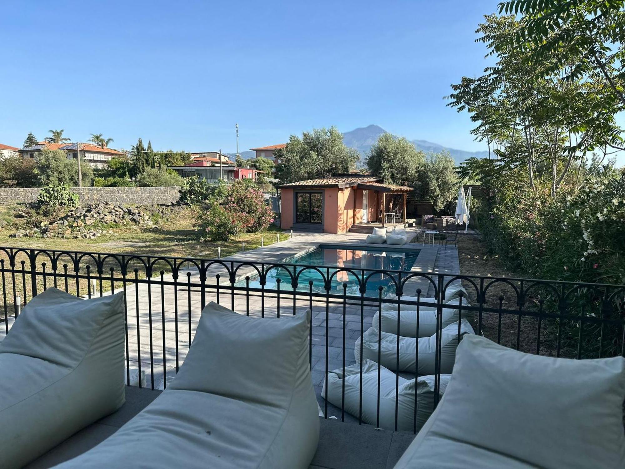 Ottomood B&B And Apartments Tremestieri Etneo ภายนอก รูปภาพ