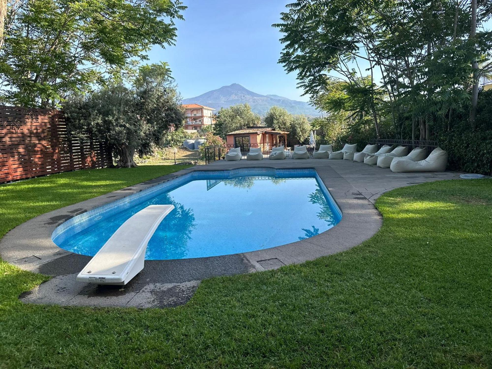 Ottomood B&B And Apartments Tremestieri Etneo ภายนอก รูปภาพ